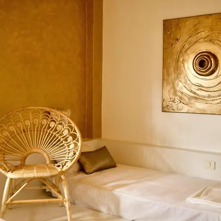 Villa-sleeps 6-free Parking-playground * Лахарес