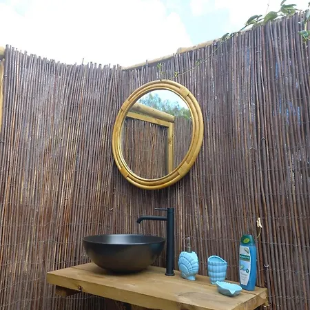 Villa-sleeps 6-free Parking-playground * 拉哈雷斯